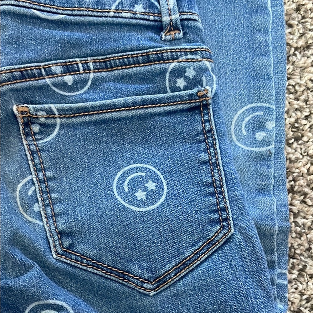 Wonder Nation Denim Smiley Face Jegging Jeans - Picture 6 of 8